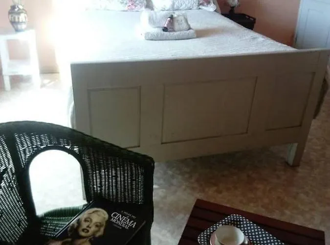 Chez Romu Kwatera prywatna Rieutort